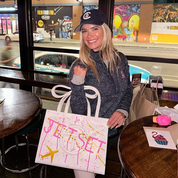 Telfar Custom Bag (medium) - Picture 5 of 8